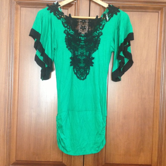 Dress - Picture 2 of 2