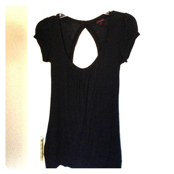 Black open back Tshirt
