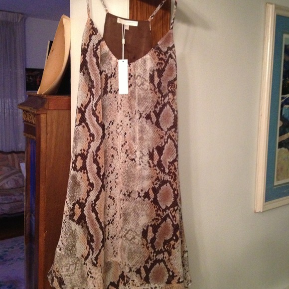 Sold::snakeskin pattern dress - Picture 2 of 4