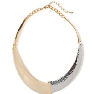 JewelMint Jewelry - Mixed Silver/Gold Metal Collar Necklace JewelMint Jewelry - Mixed Silver/Gold Metal Collar Necklace