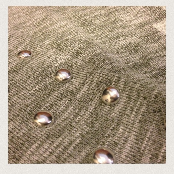 💎 Victoria's Secret crew sweatshirt 💎 - Picture 2 of 3