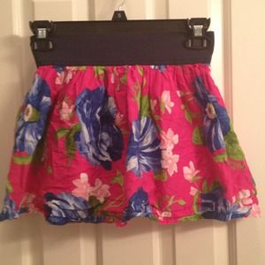 Floral Hollister skirt