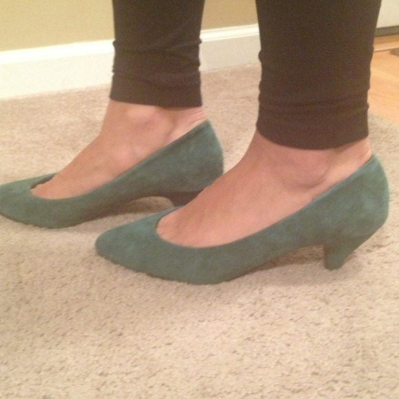 AJ Valencia teal suede heels from Nordstrom - Picture 3 of 4