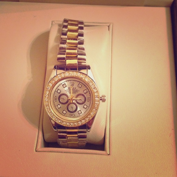 Very very very chic watch