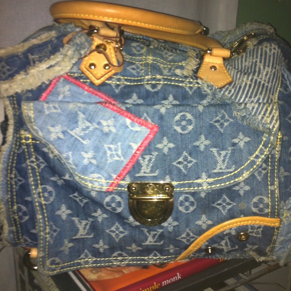 Authentic and Limited Edition Patchwork Bowly Bag - Picture 2 of 4