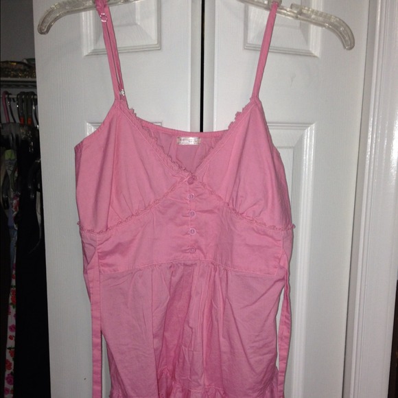 Pink tie back tank top with eyelets