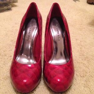 Gianni Bini Red Snake Skin Shoes