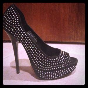 Socialite Shoes