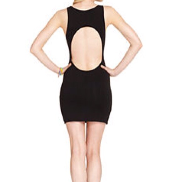 NWOT Guess cutout dress - Picture 1 of 2