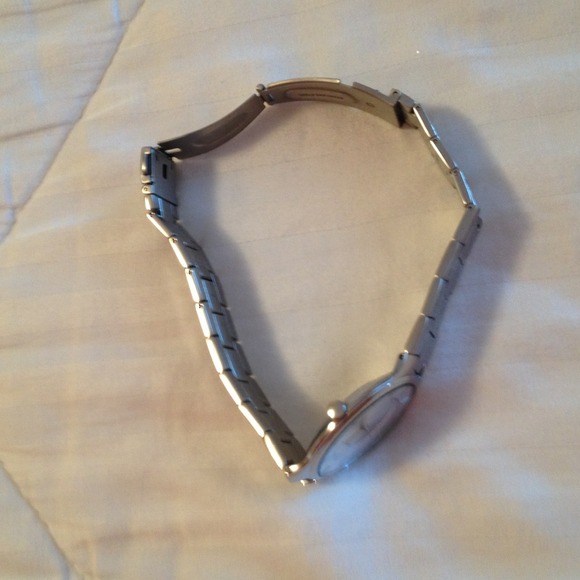 Men's Watch - Picture 3 of 4