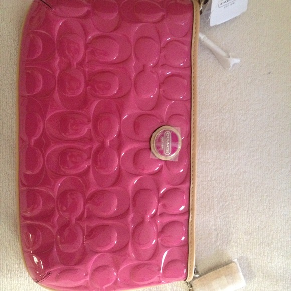 Patent leather Coach wristlet/clutch ON SALE NOW!!