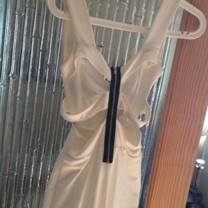 Dresses - 🚫sold on eBay 🚫White Caged back bodycon dress Dresses - 🚫sold on eBay 🚫White Caged back bodycon dress