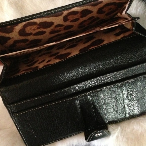 ⭐️⭐️⭐️HOST PICK⭐️⭐️⭐️AUTHENTIC DOLCE&GABBANA - Picture 2 of 2