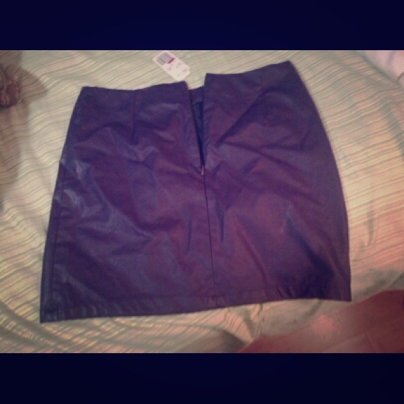 Forever 21 leather skirt