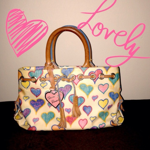 🎀Vintage Dooney & Bourke handbag!🎀