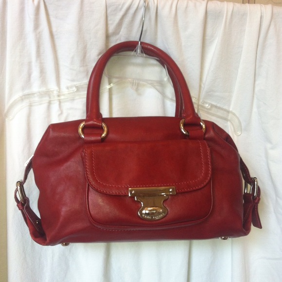 Authentic MARC JACOBS LEATHER HANDBAG!!! - Picture 2 of 4