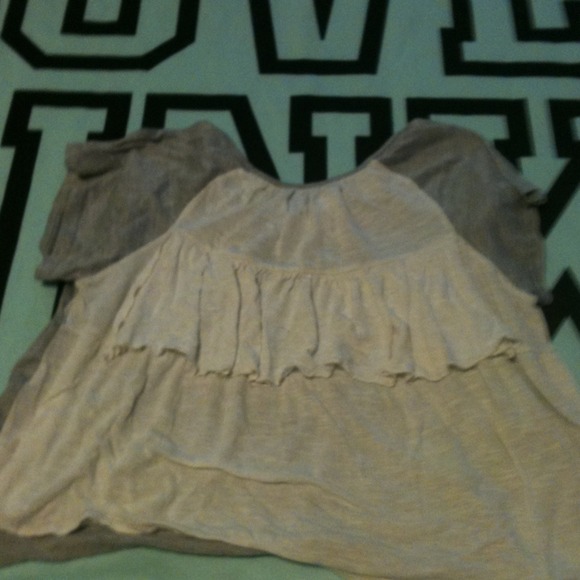 Gray and sheer crop top - Picture 2 of 3