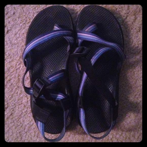 Size 11 Women's Z2 Chacos