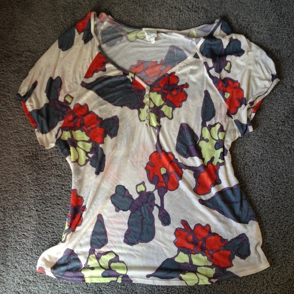 Cream flowered top Anthro