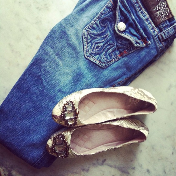 MEK destroyed jeans. Size 26. LOW PRICE!