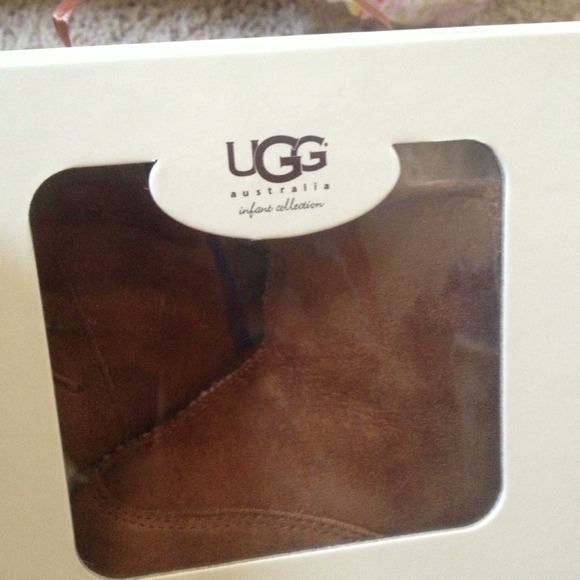 Infant uggs