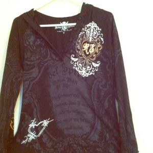 Rebel Spirit long sleeve with hoodie