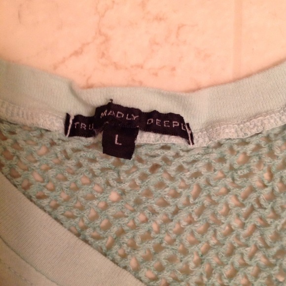 *SOLD* Carpe diem crop top - Picture 2 of 2