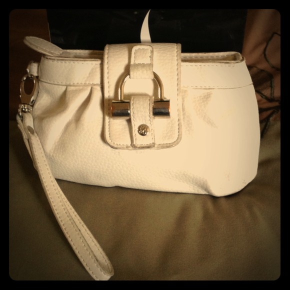 New York & Company wristlet