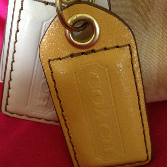 Authentic Coach Handbag - Picture 3 of 4