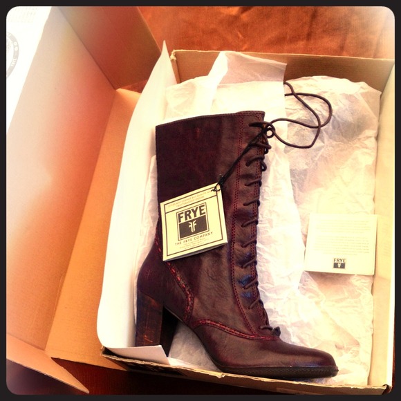 Brand new Frye boots