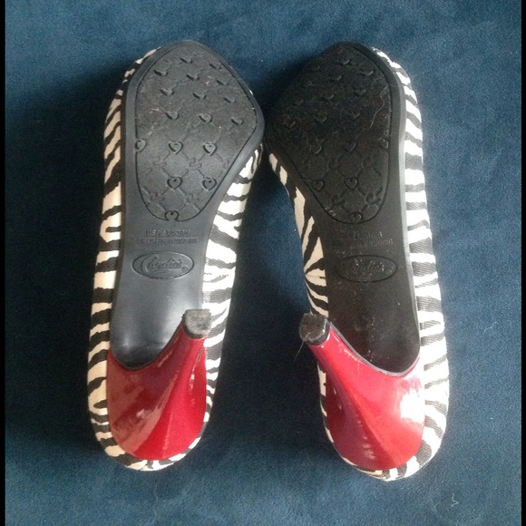 🚫SOLD🚫Candie's Zebra Print Peep-toe Heels - Picture 3 of 3