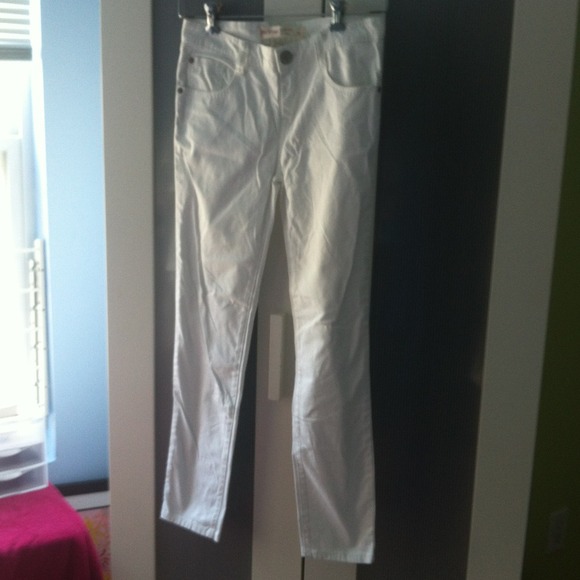 NWOT Epic Thread Jeans size 1