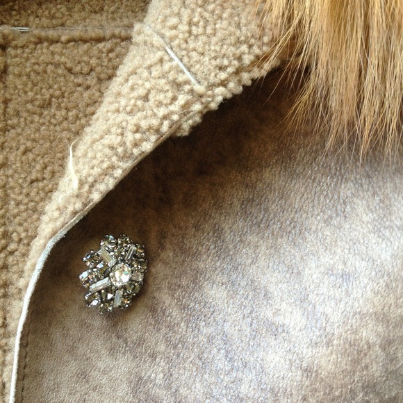 ๐๐SALE๐ 5x HOST PICK ๐ DOLCE&GABBANA - Picture 3 of 4