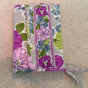 Vera Bradley wallet in Watercolor