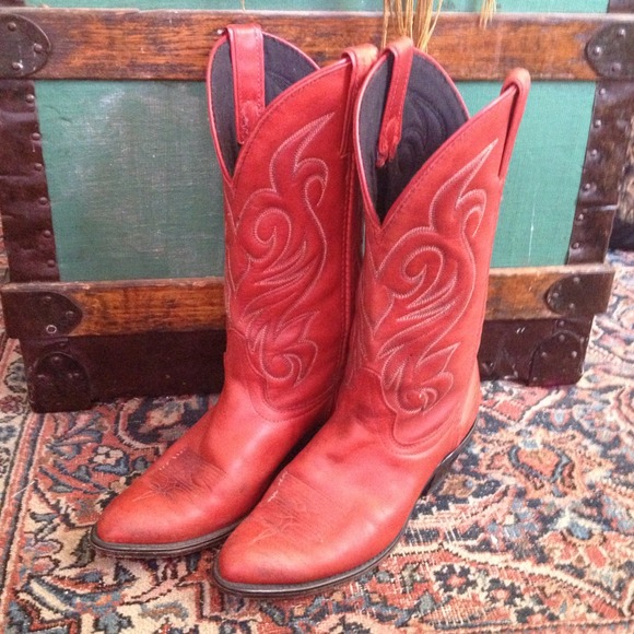 RESERVED!!❤️❤️❤️❤️