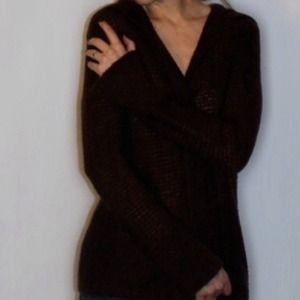 🎉HOST PICK 12/16🎉Liz Claiborne Knit Sweater