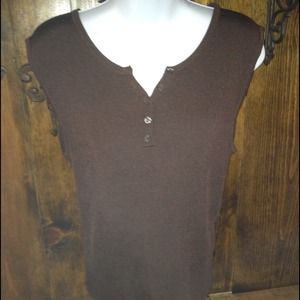 ***$5*** Nine & Company Sleeveless Top Large