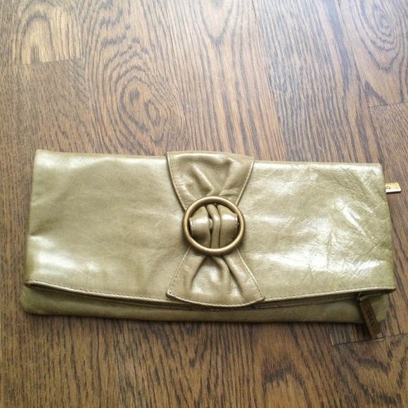 Hobo international clutch