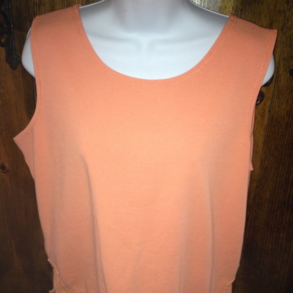 ***$5*** Josephine Chaus Large