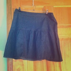 Denim skirt - length just above the knee