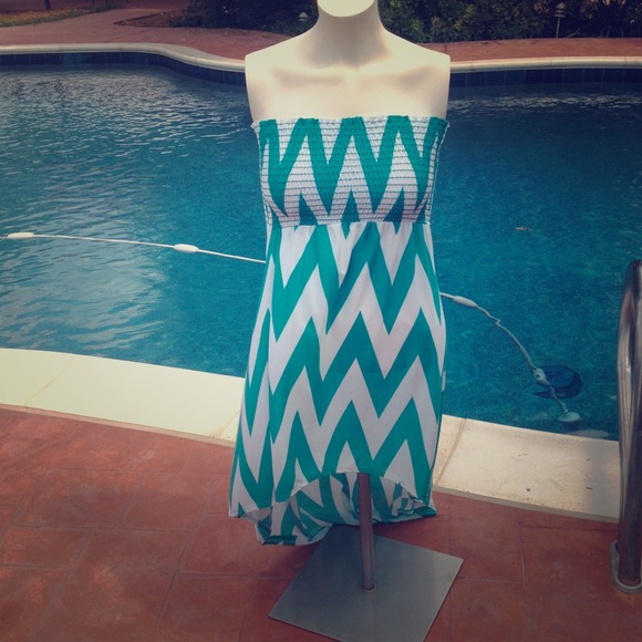 Chevron high low maxi