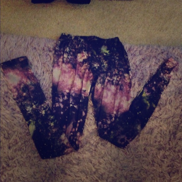 💰💰💰SOLD💰💰💰Leggings