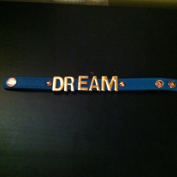 BCBG snap bracelet