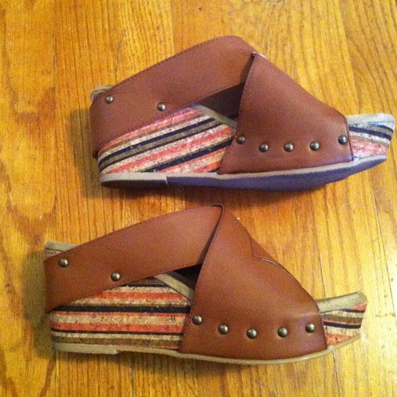 Ruff Hewn wedge sandals