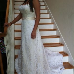 Vintage lace wedding dress