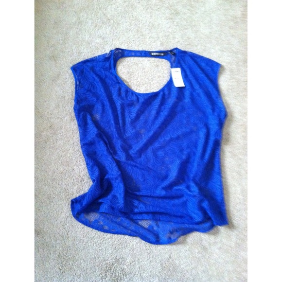 💥SOLD💥 Lace top from Express