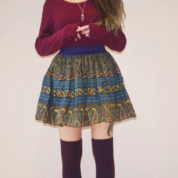 Dresses & Skirts - 💔SOLD💔 Indie Patterned Skirt