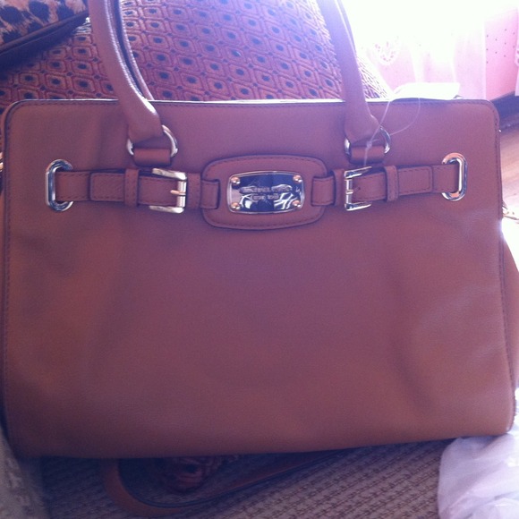 Michael kors hamilton tote