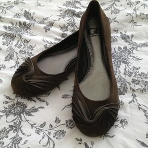 Gianni Bini Olive Green Flats