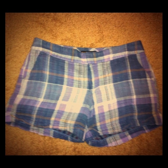 Banana republic purple plaid shorts size 10